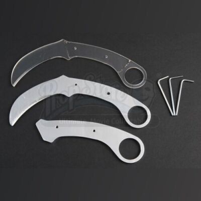SEASON 2 EPISODE 13: "MIZUMONO"<br>Hannibal Lecter's (Mads Mikkelsen) Curved Knife Components