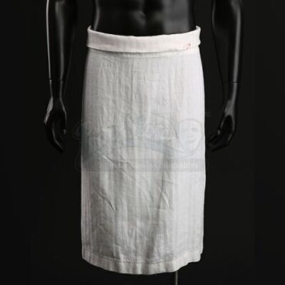 SEASON 2 EPISODE 13: "MIZUMONO"<br>Hannibal Lecter's (Mads Mikkelsen) Dirty Cooking Apron