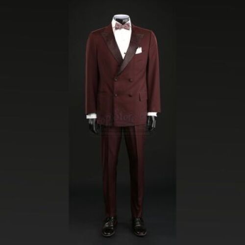 SEASON 3 EPISODE 1: "ANTIPASTO"<br>Hannibal Lecter's (Mads Mikkelsen) Burgundy Tuxedo