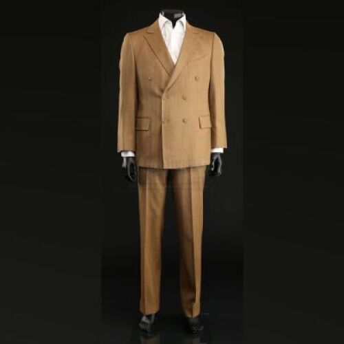 SEASON 3 EPISODE 1: "ANTIPASTO"<br>Hannibal Lecter's (Mads Mikkelsen) Tan Three-Piece Suit