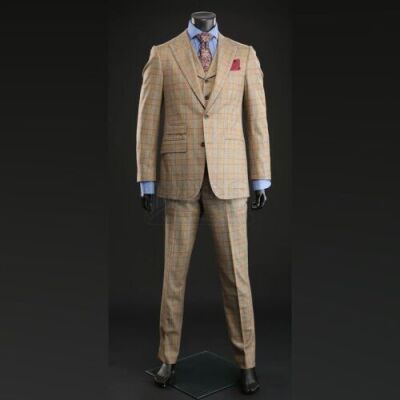 SEASON 3 EPISODE 1: "ANTIPASTO"<br>Hannibal Lecter's (Mads Mikkelsen) Beige Three-Piece Suit