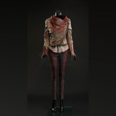 SEASON 3 EPISODE 2: "PRIMAVERA"<br>Abigail Hobbs' (Kacey Rohl) Bloody Jacket, Shirt, and Pants
