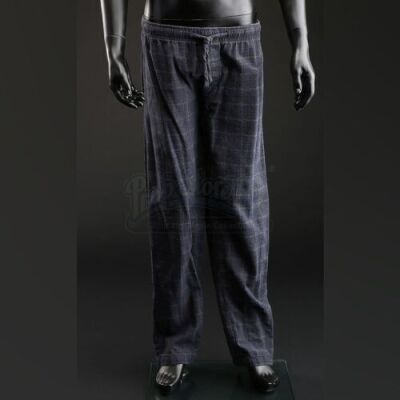 SEASON 3 EPISODE 2: "PRIMAVERA"<br>Will Graham's (Hugh Dancy) Pajama Bottoms