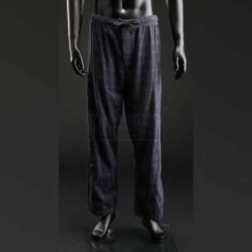 SEASON 3 EPISODE 2: "PRIMAVERA"<br>Will Graham's (Hugh Dancy) Pajama Bottoms