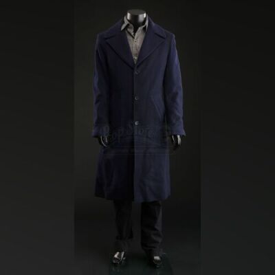 SEASON 3 EPISODE 3: "SECONDO"<br>Will Graham's (Hugh Dancy) Shirt and Pants with Overcoat