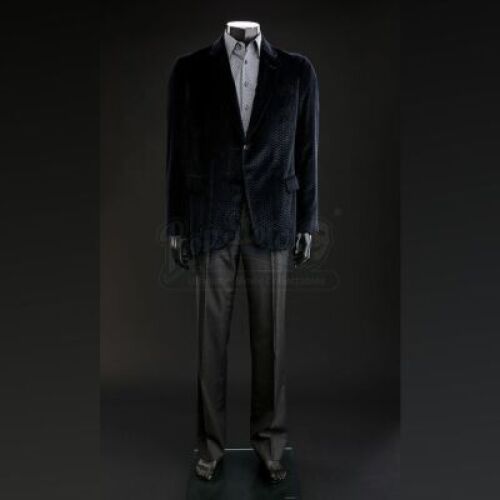 SEASON 3 EPISODE 3: "SECONDO"<br>Hannibal Lecter's (Mads Mikkelsen) Dinner Suit
