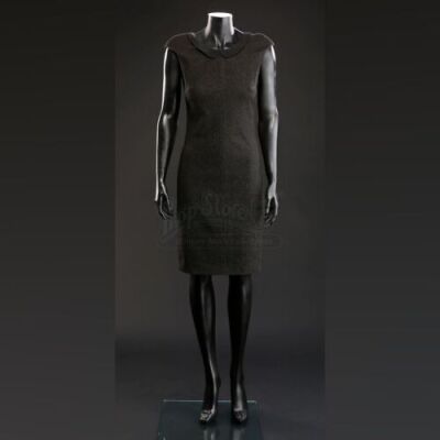 SEASON 3 EPISODE 3: "SECONDO"<br>Bedelia Du Maurier's (Gillian Anderson) Dress