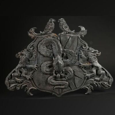 SEASON 3 EPISODE 3: "SECONDO"<br>Lecter Family's Gate Crest