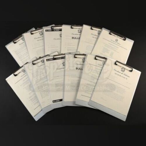 SEASON 3<br> Metal Clipboards with Italian Documents