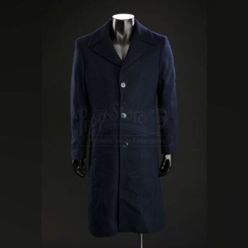 SEASON 3 EPISODE 3: "SECONDO"<br>Will Graham's (Hugh Dancy) Overcoat