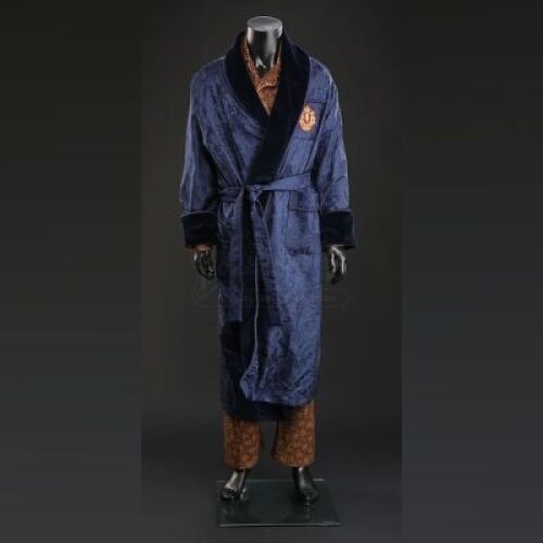 SEASON 3 EPISODE 4: "APERITIVO"<br>Mason Verger's (Joe Anderson) Pajamas and Robe
