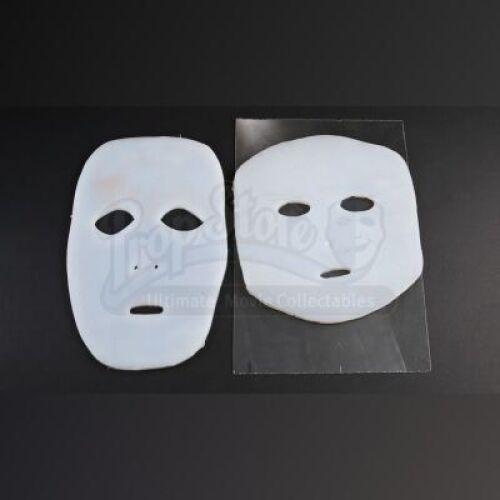 SEASON 3 EPISODE 4: "APERITIVO"<br>Mason Verger's (Joe Anderson) Face Warming Masks