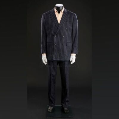 SEASON 3 EPISODE 5: "CONTORNO"<br>Hannibal Lecter's (Mads Mikkelsen) Navy Pinstriped Suit