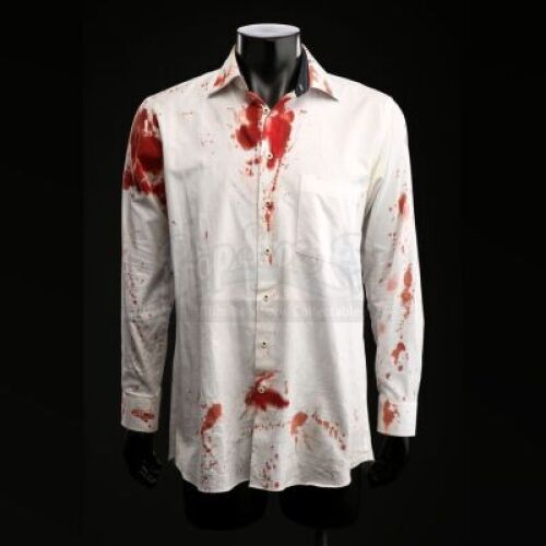 SEASON 3 EPISODE 5: "CONTORNO"<br>Hannibal Lecter's (Mads Mikkelsen) Bloody Shirt