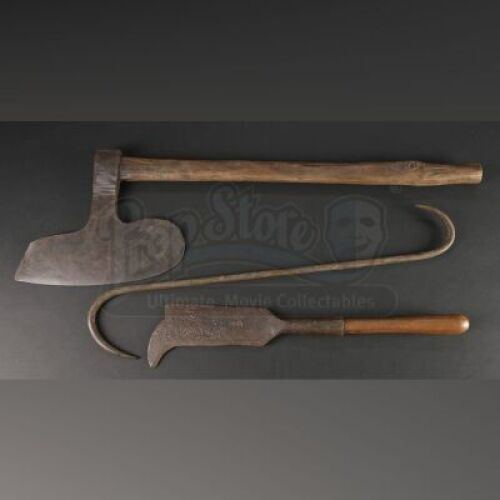 SEASON 3 EPISODE 5: "CONTORNO"<br> Stunt Ax, Hook, and Scythe Exhibition Pieces