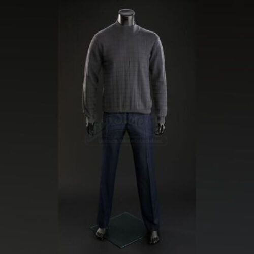 SEASON 3 EPISODE 6: "DOLCE"<br>Hannibal Lecter's (Mads Mikkelsen) Sweater and Slacks