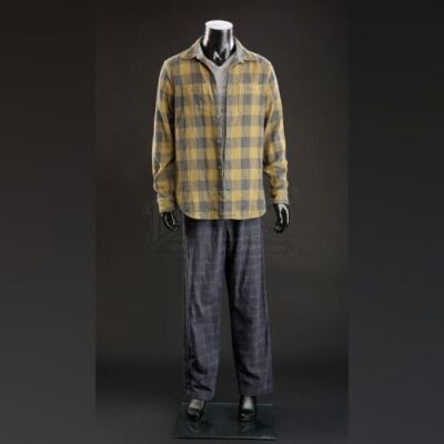 SEASON 3 EPISODE 7: "DIGESTIVO"<br>Will Graham's (Hugh Dancy) Pajama Bottoms and Plaid Shirt