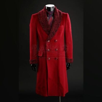 SEASON 3 EPISODE 7: "DIGESTIVO"<br>Mason Verger's (Joe Anderson) Overcoat and Tie