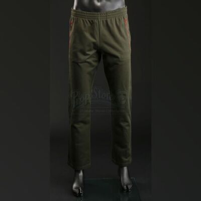 SEASON 3 EPISODE 8: "THE GREAT RED DRAGON"<br>Francis Dolarhyde's (Richard Armitage) Athletic Pants