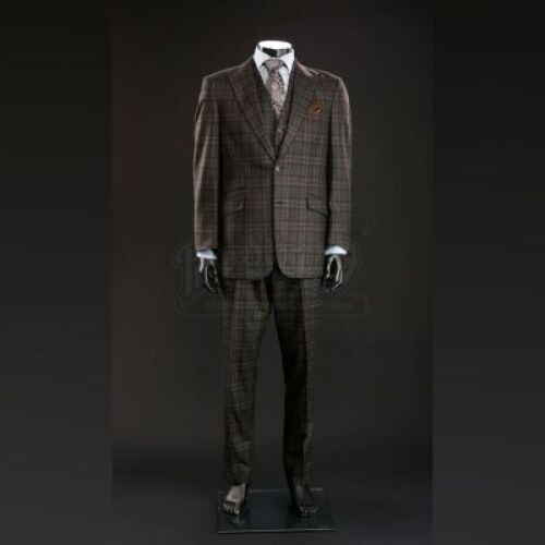 SEASON 3 EPISODE 8: "THE GREAT RED DRAGON"<br>Hannibal Lecter's (Mads Mikkelsen) Brown Three-Piece Suit