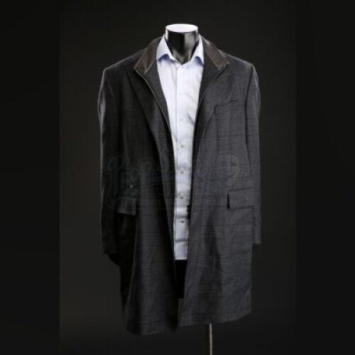 SEASON 3 EPISODE 8: "THE GREAT RED DRAGON"<br>Jack Crawford's (Laurence Fishburne) Overcoat and Shirt