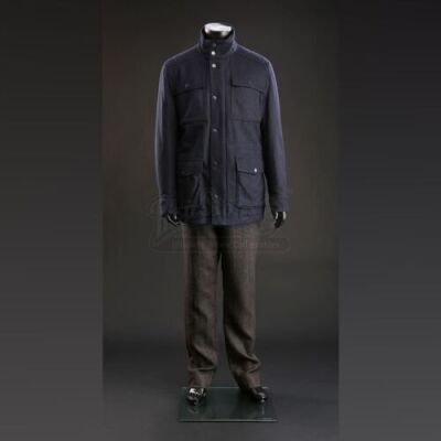 SEASON 3 EPISODE 9: "...AND THE WOMAN CLOTHED WITH THE SUN"<br>Will Graham's (Hugh Dancy) Jacket and Pants
