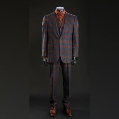SEASON 3 EPISODE 9: "...AND THE WOMAN CLOTHED WITH THE SUN"<br>Hannibal Lecter's (Mads Mikkelsen) Blue Three-Piece Suit