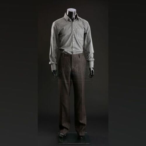 SEASON 3 EPISODE 10: "...AND THE WOMAN CLOTHED IN SUN"<br>Will Graham's (Hugh Dancy) Shirt and Pants