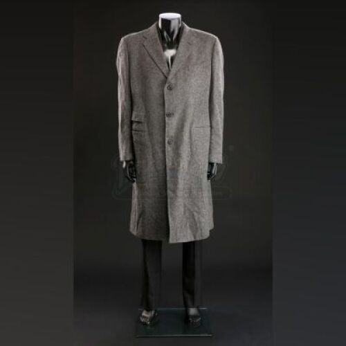 SEASON 3 EPISODE 11: "...AND THE BEAST FROM THE SEA"<br>Francis Dolarhyde's (Richard Armitage) Two-Piece Suit with Overcoat