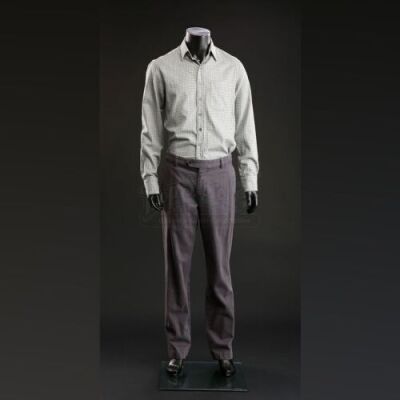 SEASON 3 EPISODE 11: "...AND THE BEAST FROM THE SEA"<br>Will Graham's (Hugh Dancy) Shirt and Pants