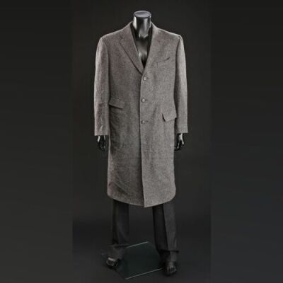 SEASON 3 EPISODE 11: "...AND THE BEAST FROM THE SEA"<br>Francis Dolarhyde's (Richard Armitage) Two-Piece Suit with Overcoat