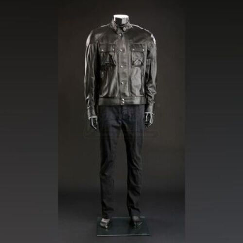SEASON 3 EPISODE 12: "THE NUMBER OF THE BEAST IS 666"<br>Francis Dolarhyde's (Richard Armitage) Shirt with Jacket and Pants