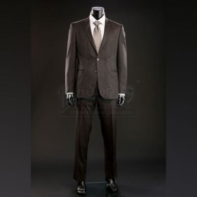 SEASON 3 EPISODE 12: "THE NUMBER OF THE BEAST IS 666"<br>Jack Crawford's (Laurence Fishburne) Two-Piece Suit