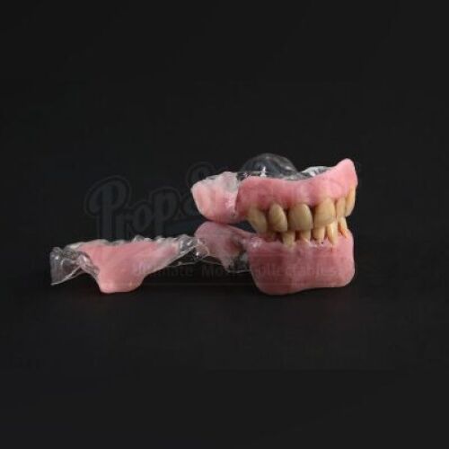 SEASON 3 EPISODE 12: "THE NUMBER OF THE BEAST IS 666"<br>Frederick Chilton's (Raul Esparza) Prosthetic Teeth