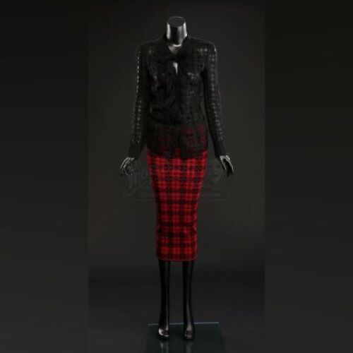 SEASON 3 EPISODE 12: "THE NUMBER OF THE BEAST IS 666"<br>Freddie Lounds' (Lara Jean Chorostecki) Blouse and Skirt