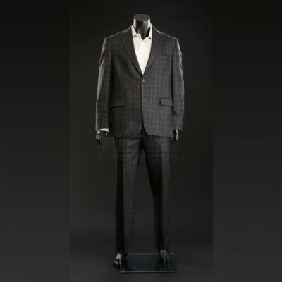 SEASON 3 EPISODE 13: "THE WRATH OF THE LAMB"<br>Jack Crawford's (Laurence Fishburne) Grey Two-Piece Suit