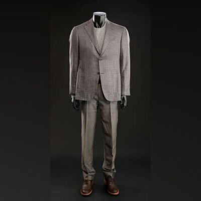 SEASON 3 EPISODE 13: "THE WRATH OF THE LAMB"<br>Hannibal Lecter's (Mads Mikkelsen) Sweater, Jacket, and Slacks