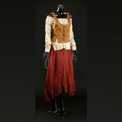 Alice's (Alicia Vikander) Double Marketplace Costume
