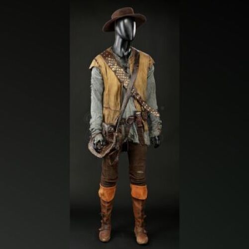 Tom Ward's (Ben Barnes) Costume