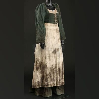 Mam Ward's (Olivia Williams) Dress and Apron
