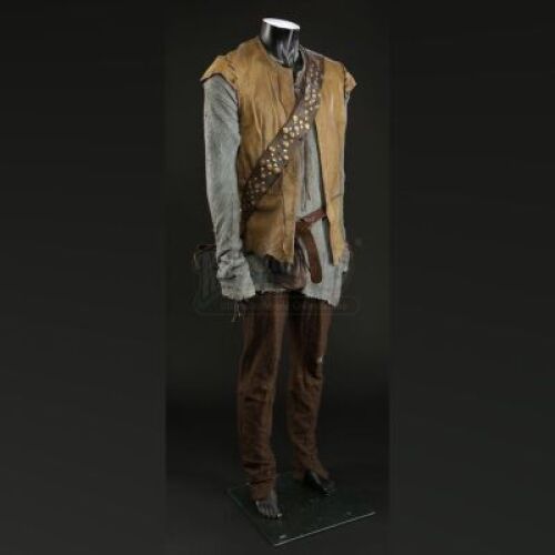 Tom Ward's (Ben Barnes) Costume