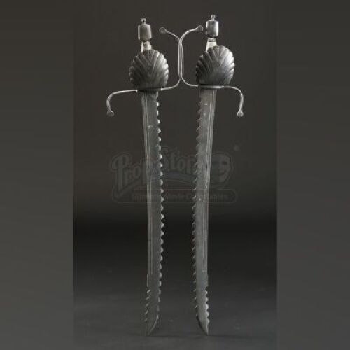 Bony Lizzie's (Antje Traue) Stunt Swords