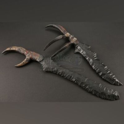 Sarikin's (Kandyse McClure) Stunt Clawed Blades