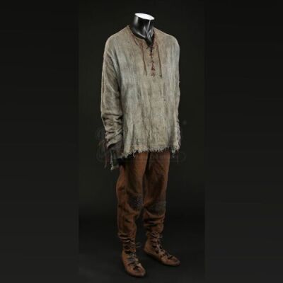 Tom Ward's (Ben Barnes) Green Tunic Costume