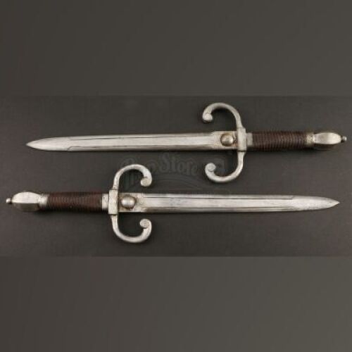 Master Gregory's (Jeff Bridges) Stunt Dagger Set