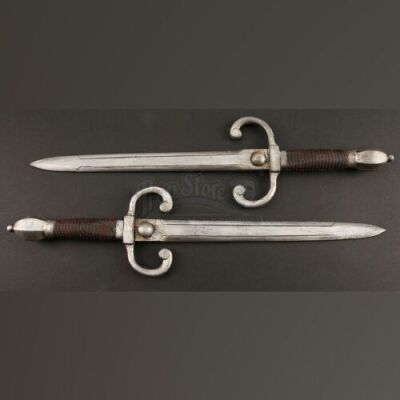 Master Gregory's (Jeff Bridges) Stunt Dagger Set