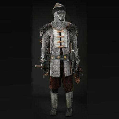 Assassin Costume and Weapons