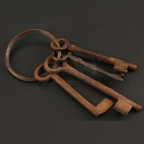 Master Gregory's (Jeff Bridges) House Keys