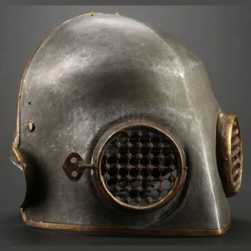 Master Gregory's (Jeff Bridges) Blacksmith Mask