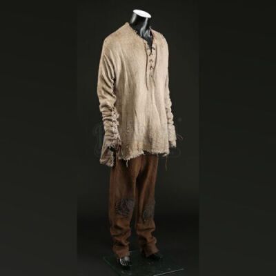 Tom Ward's (Ben Barnes) Farm Costume